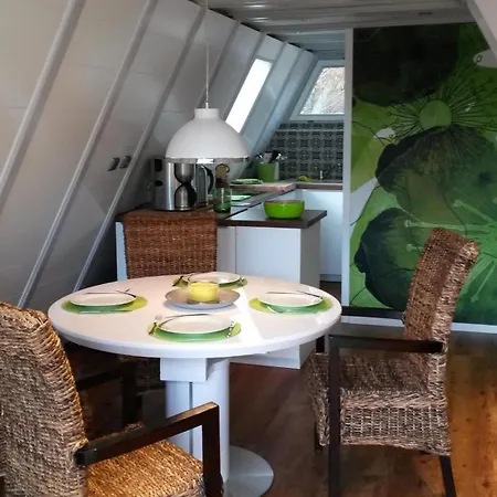 بيت للعطل Romantisches Nurdachhaus Im Gruenen *